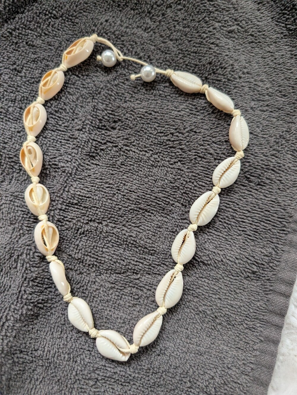 Handmade White Shell Cowrie Necklace - Beachy Women Jewelry